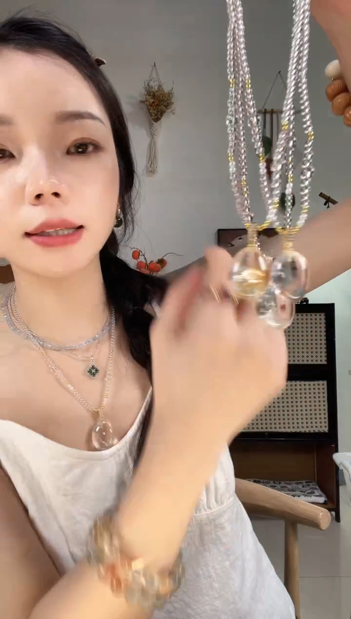未镶嵌颈饰水晶A89AAAAA