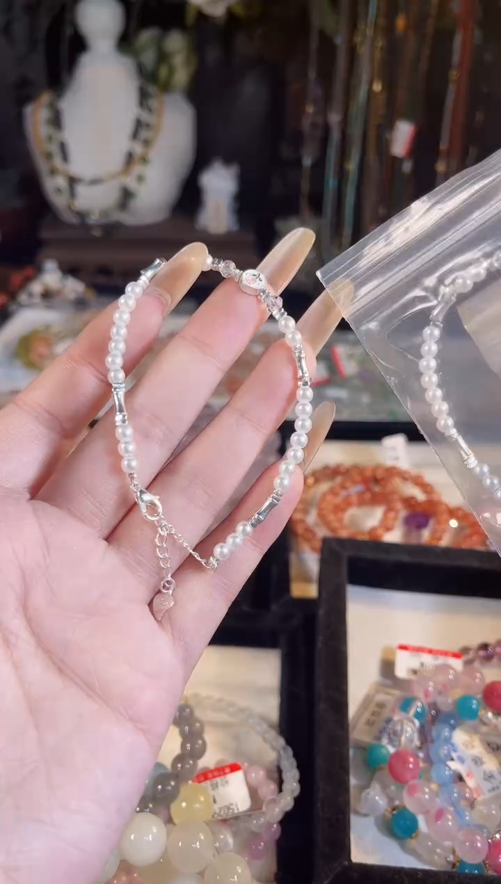【闪购商品】淡水珍珠手绳银S925镶嵌多样性发货其一