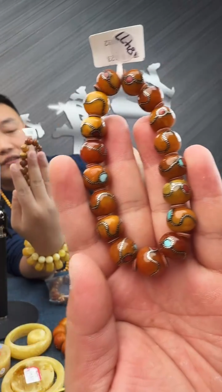 蜜蜡未镶嵌珠宝奇石假一罚十 23，13多样性发其一