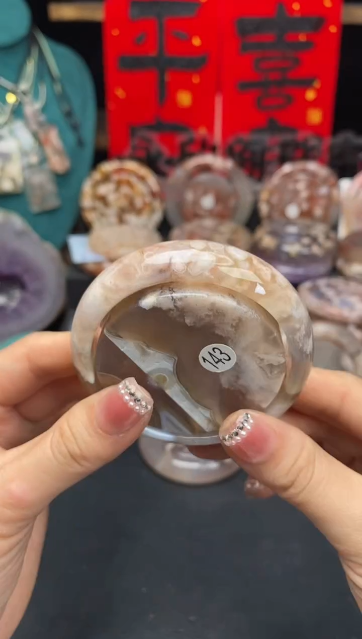 【闪购商品】石英质玉手镯（圆镯）未镶嵌56
