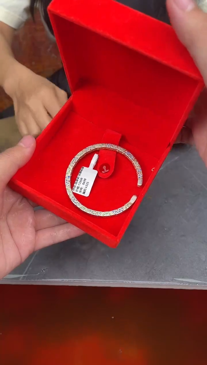 见禧甄选闪购商品V无礼盒