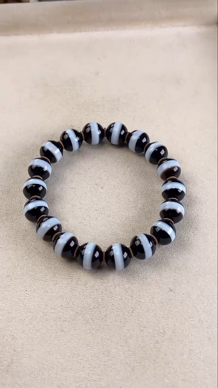 未镶嵌玛瑙/玉髓珠宝奇石1