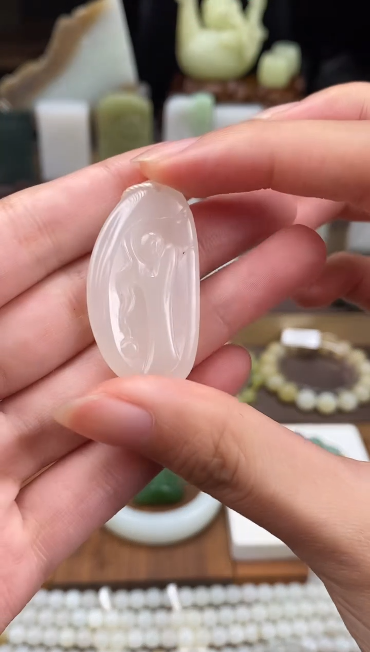 颈饰未镶嵌和田玉白玉 悟道