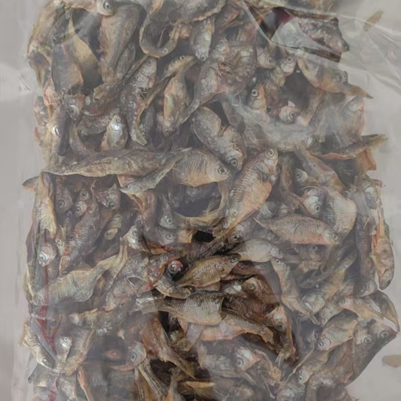 巴兰河野生葫芦籽自然晾晒河鱼小鱼干