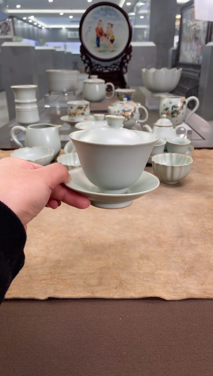 周泽堂天青鸡心盖碗（三才）