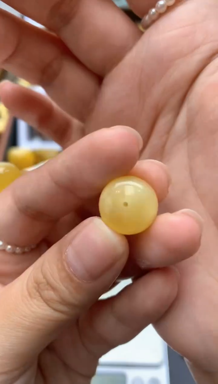 【闪购商品】琥珀珠宝奇石未镶嵌004琥珀蜜蜡花粉有纹小坑介意勿拍