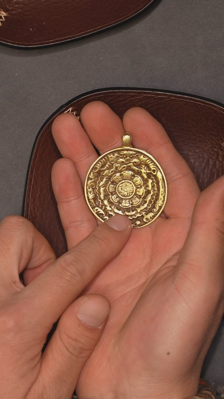 【闪购商品】冲赛康胡子哥，藏传九宫八卦牌189