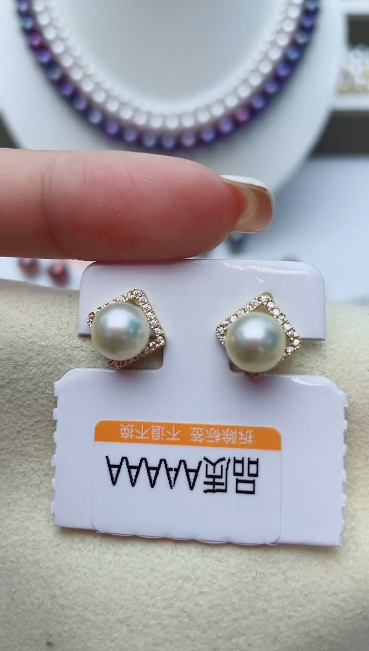 【闪购商品】海水珍珠耳饰银S925镶嵌W43