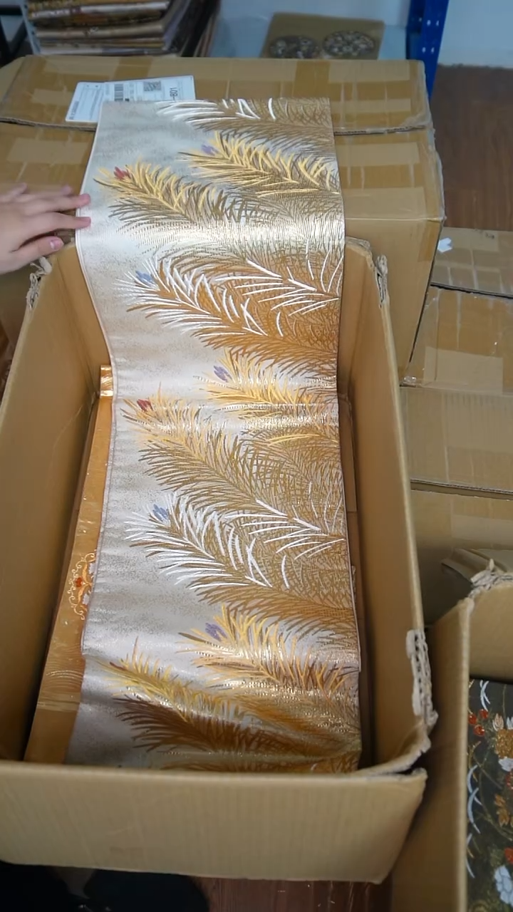 织绣小****式福利特价不退换