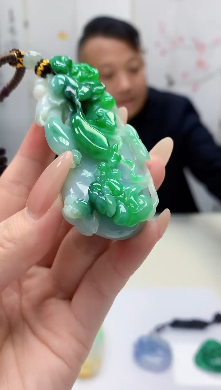 【闪购商品】定制翡翠未镶嵌4969jj-毛货挂件27