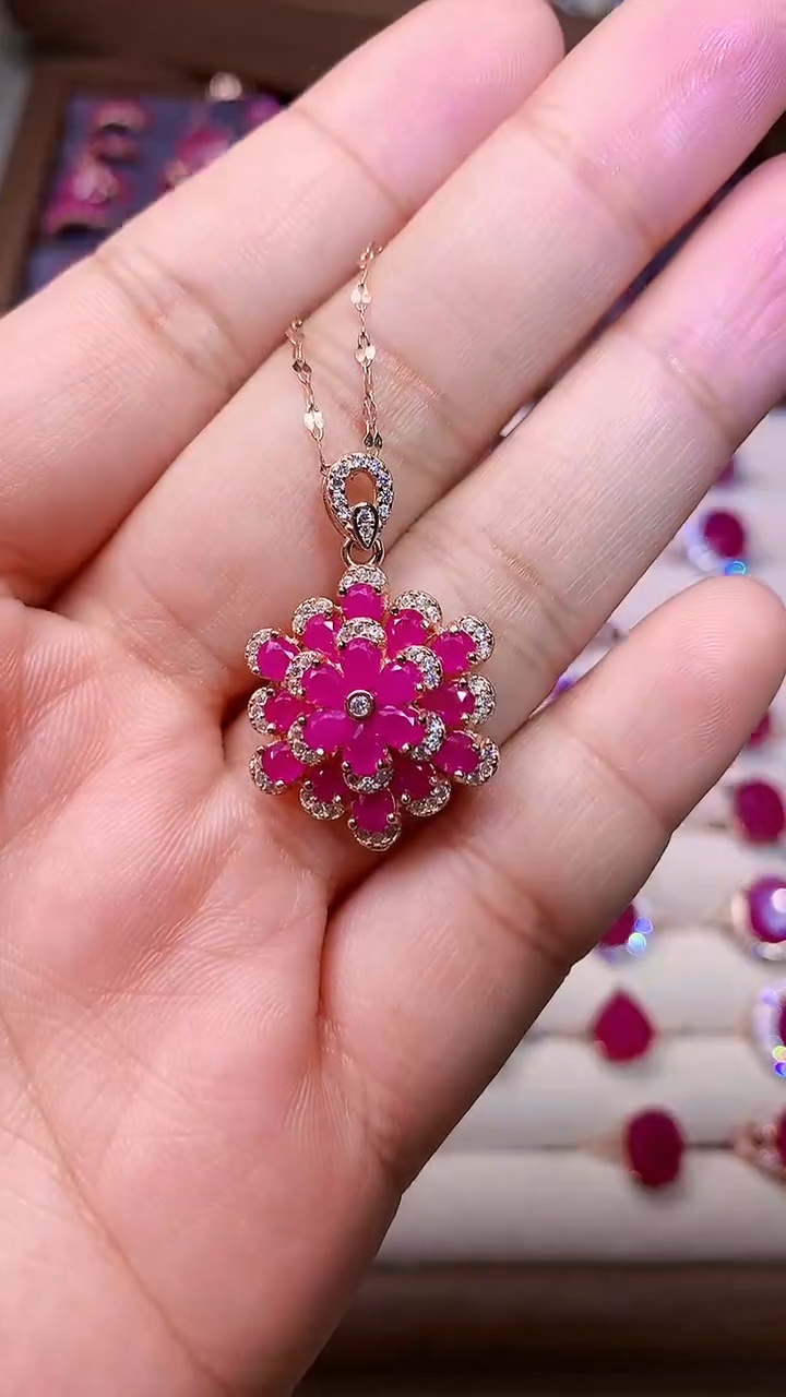 【闪购商品】红宝石颈饰银S925镶嵌00000