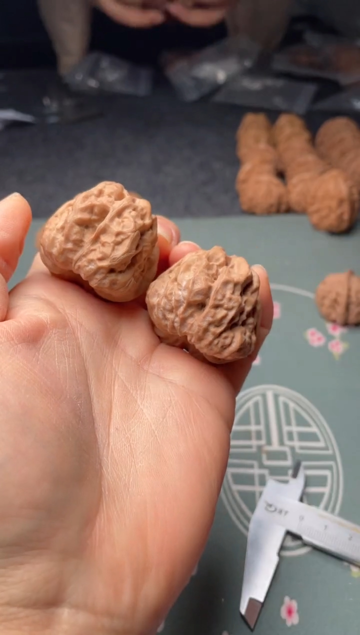 把件文玩核桃w48  蛤蟆头36尺