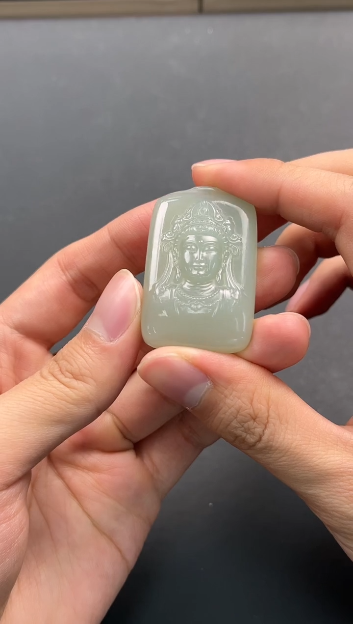 未镶嵌手串和田玉且末青白观音牌微色差