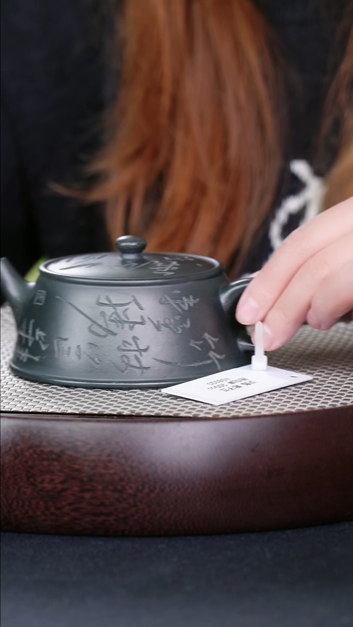 茶壶紫砂宜兴紫砂壶汉瓢君子兰h08020