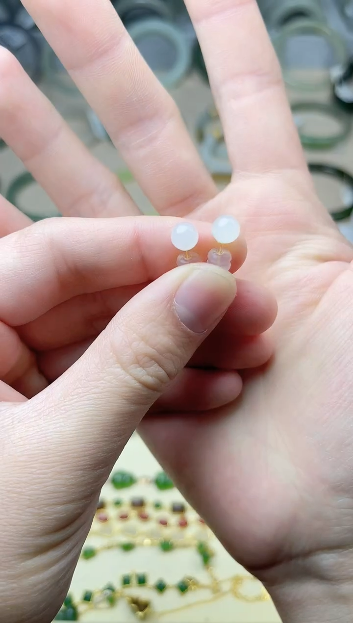 【闪购商品】和田玉耳饰18K金镶嵌耳钉kk