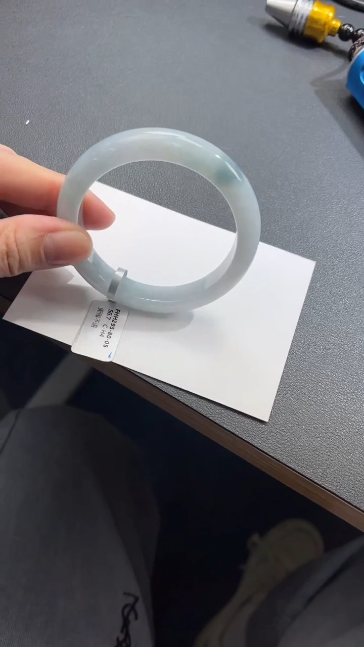 【闪购商品】翡翠手镯未镶嵌正圈