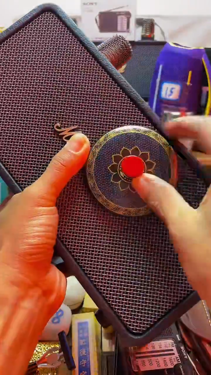 瓷片闪购商品 如图所示