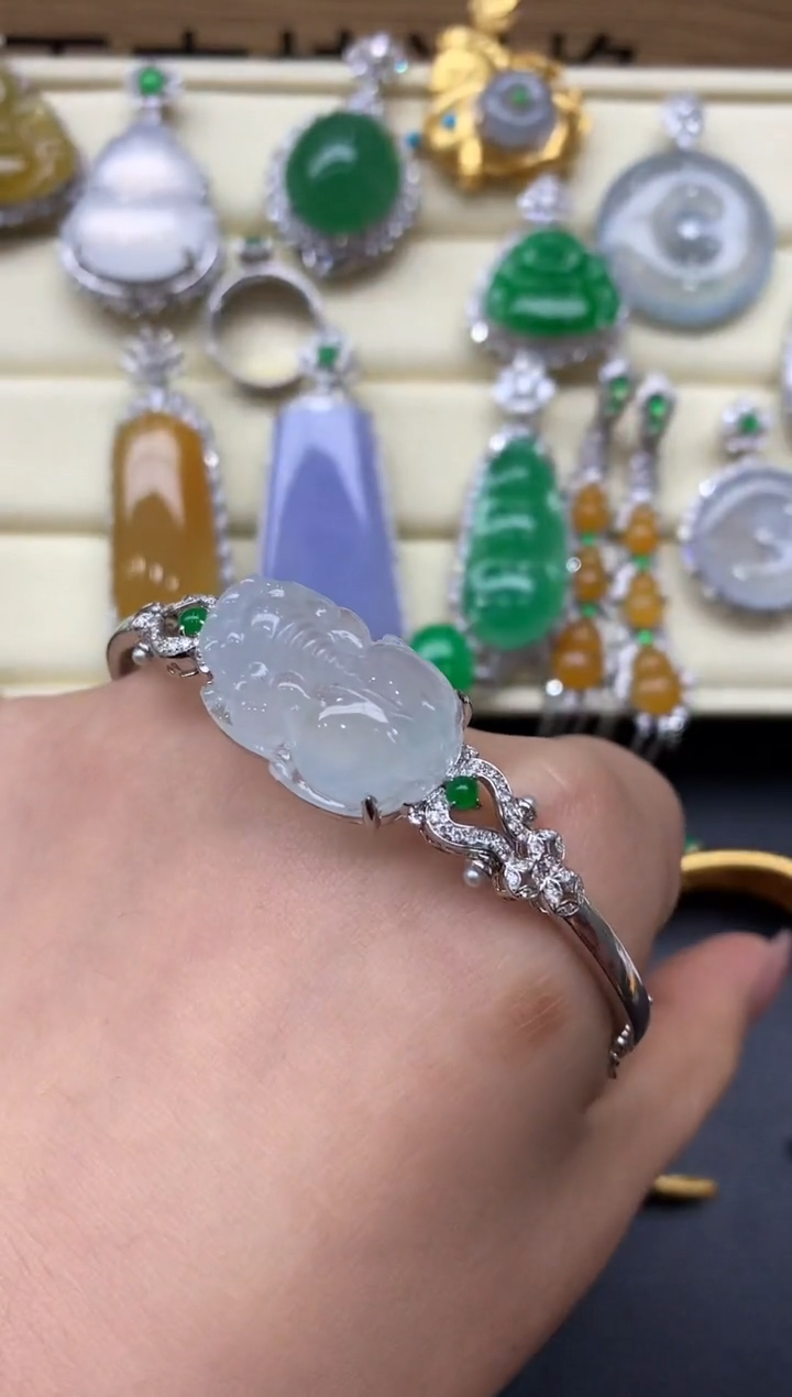 18K金镶嵌手镯翡翠445-中国好珍宝