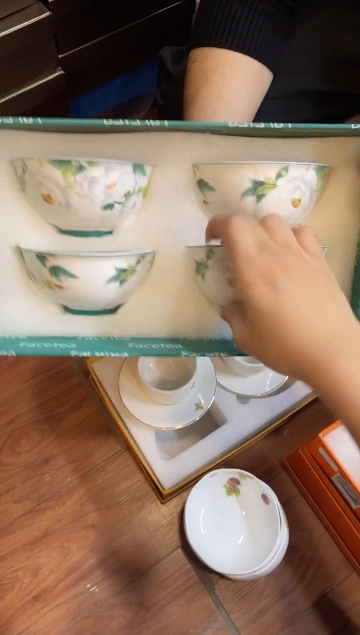 杯鸿辉家品牌瓷器，京东包邮！