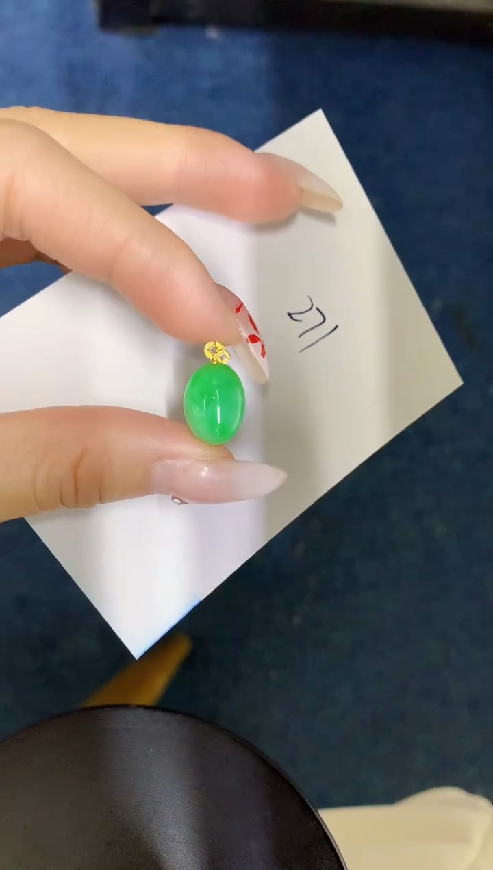 【闪购商品】翡翠颈饰18K金镶嵌000000000000