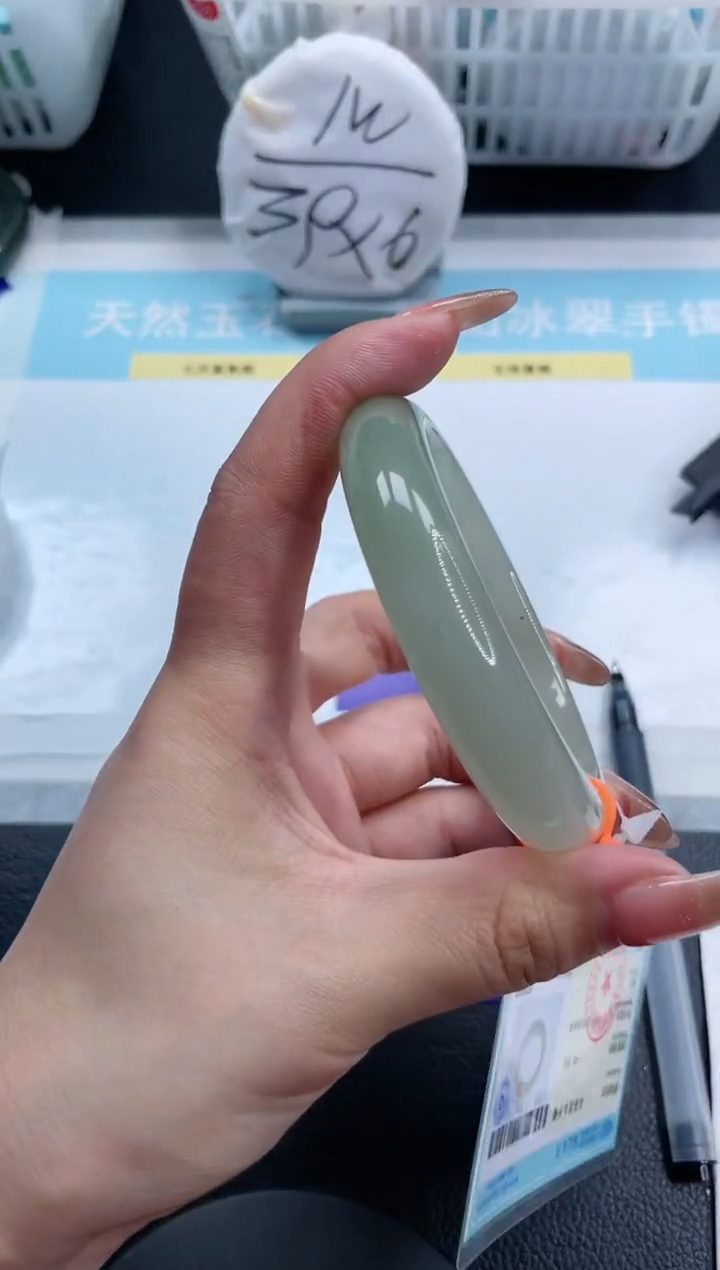 【闪购商品】石英质玉手镯未镶嵌25S296-59