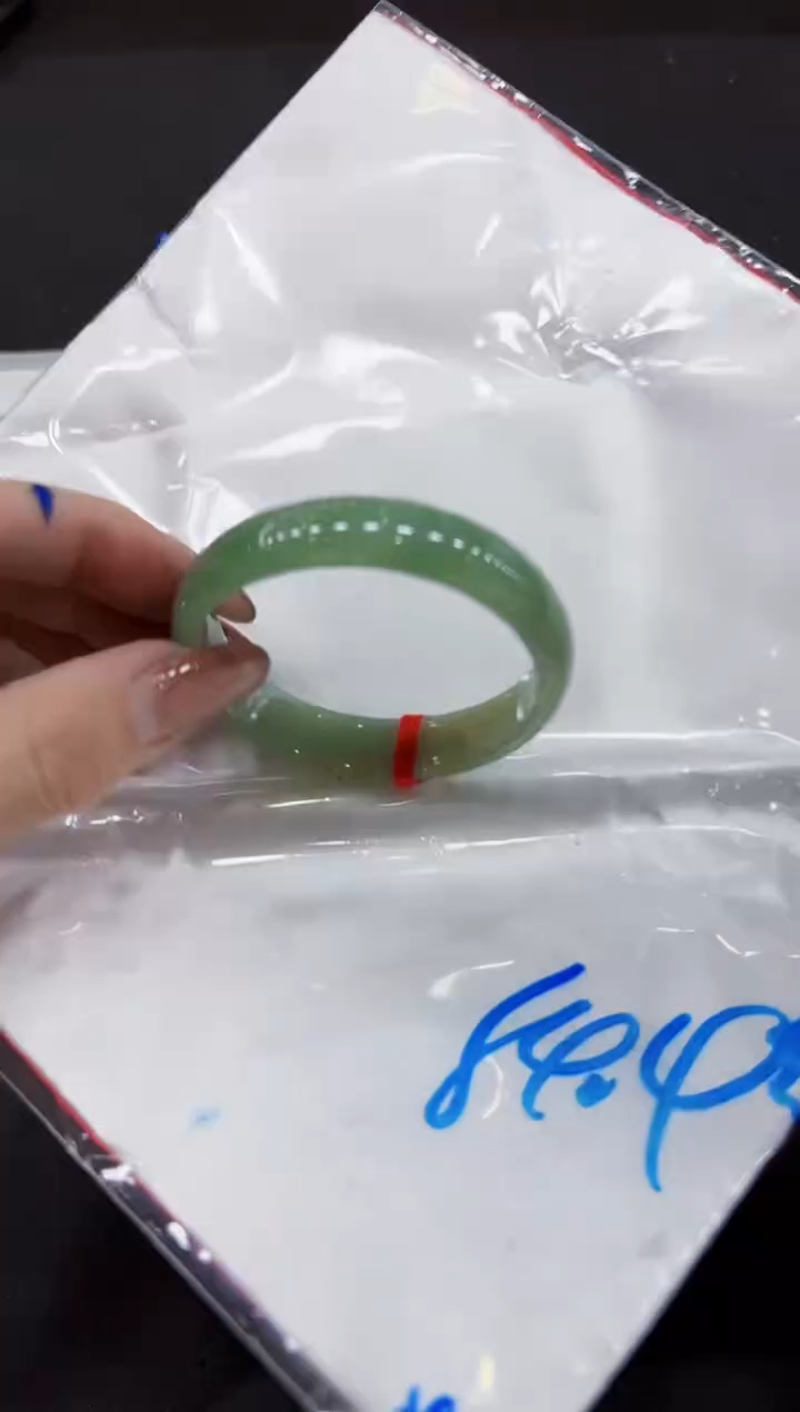 【闪购商品】翡翠手镯未镶嵌00000000000