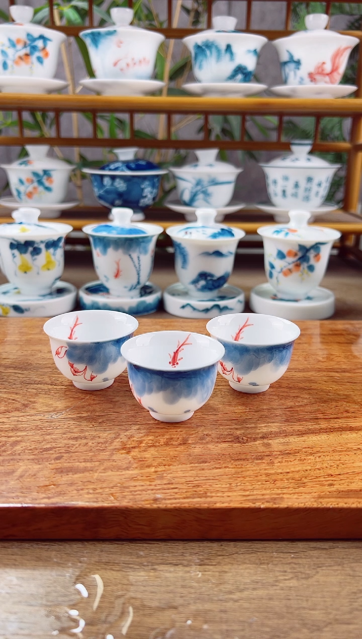 【闪购商品】微瑕线条莲美人杯3个