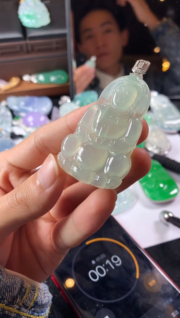 18K金镶嵌定制翡翠天***～PA-观音