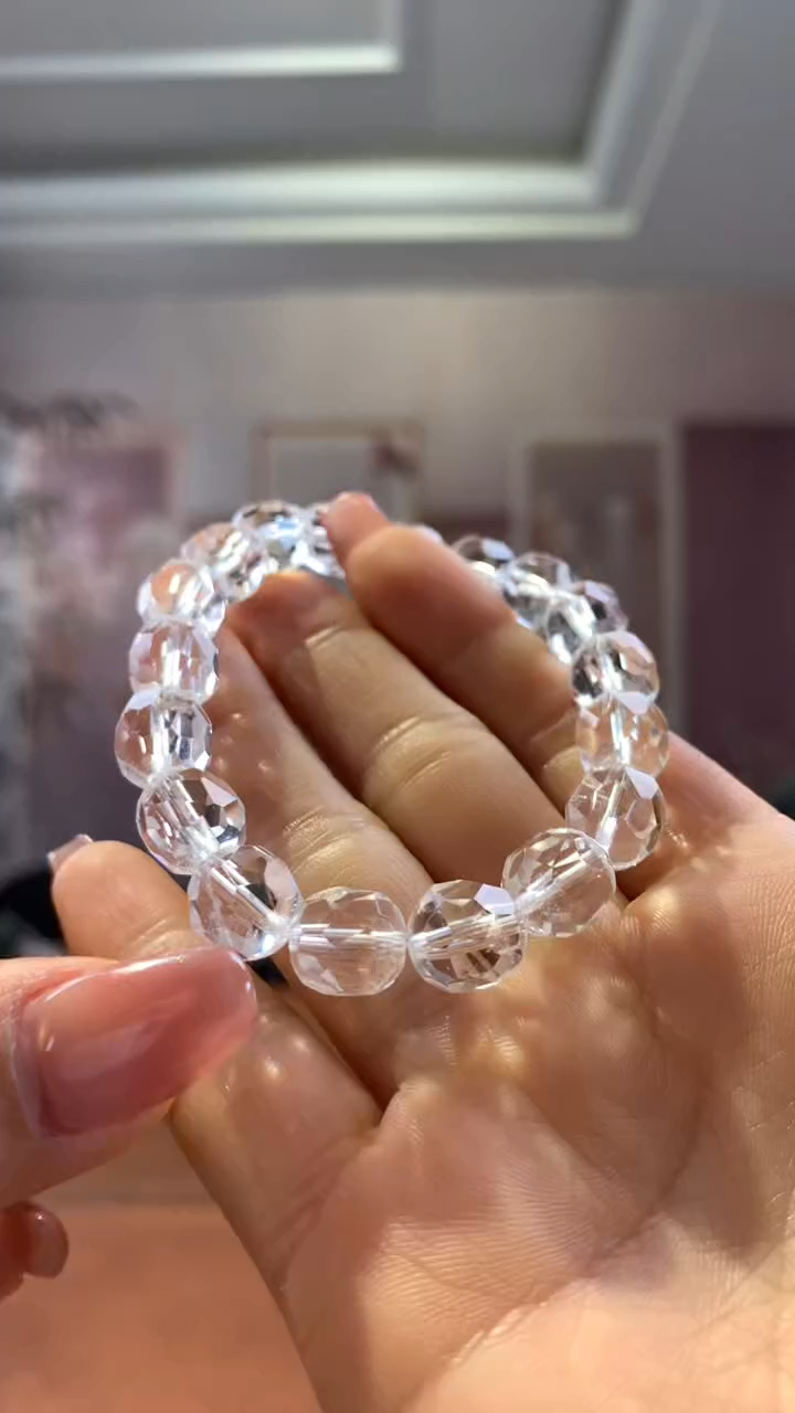 【闪购商品】水晶颈饰未镶嵌白水晶随型单圈