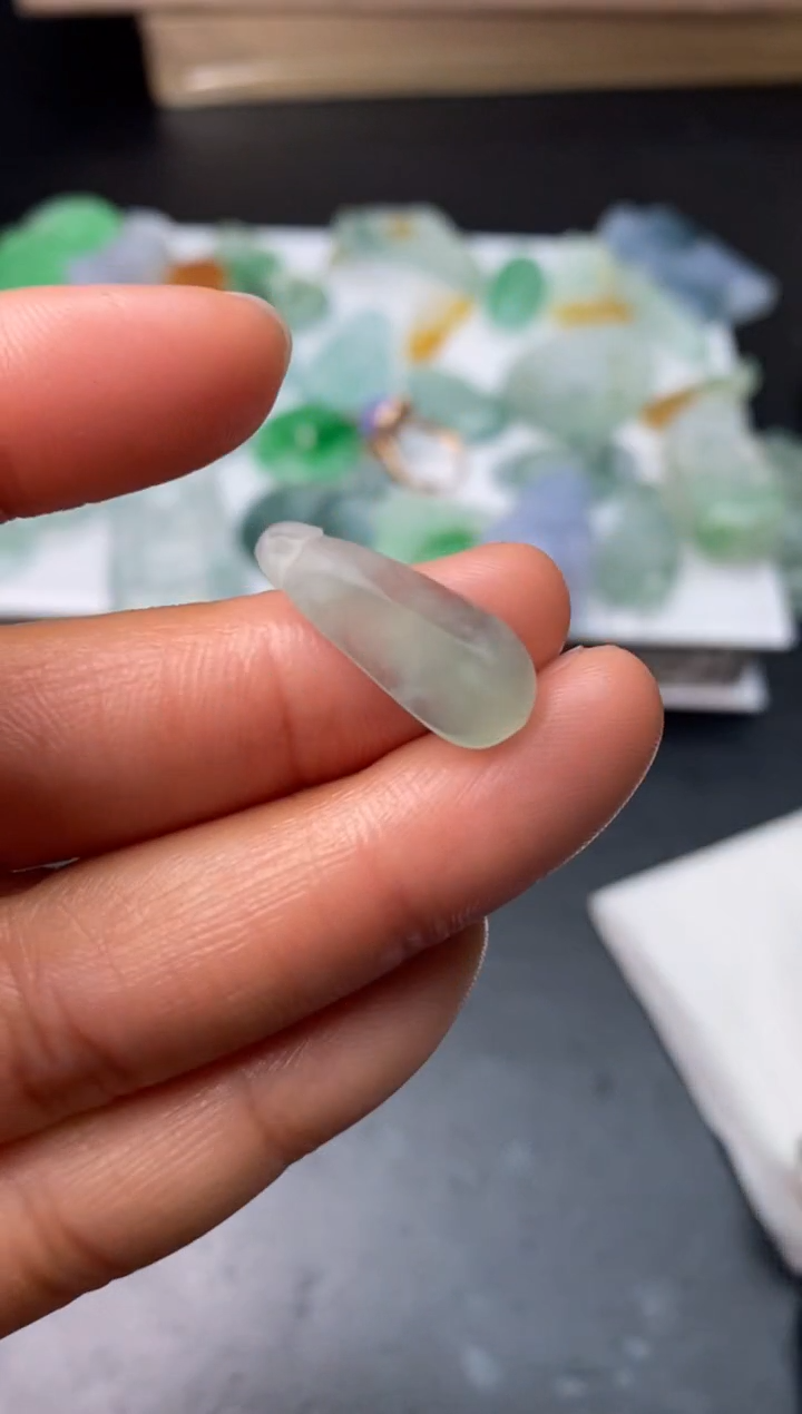 【闪购商品】定制翡翠未镶嵌翡翠毛货~多样性发货一个