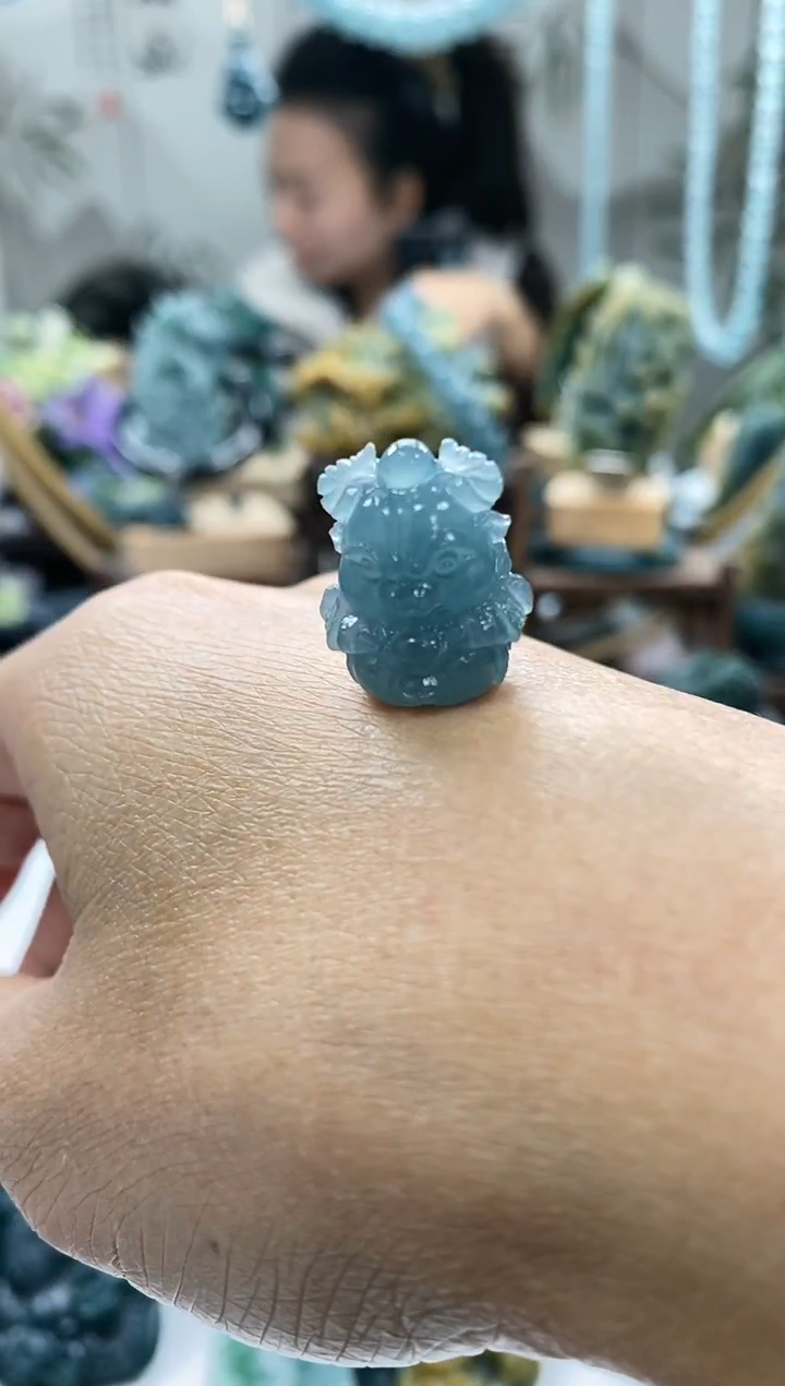 未镶嵌定制翡翠来****药翡翠毛货不退不换1.3