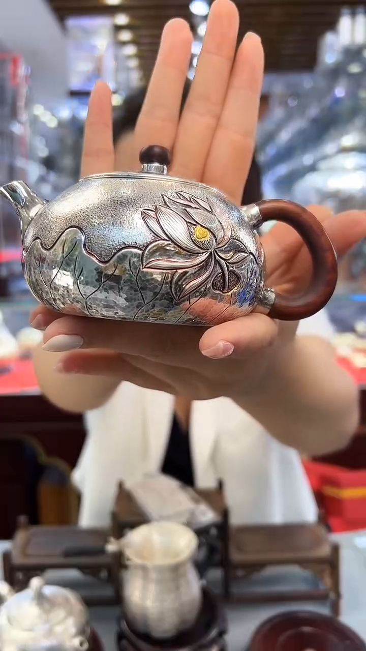  手工999茶壶 莲花