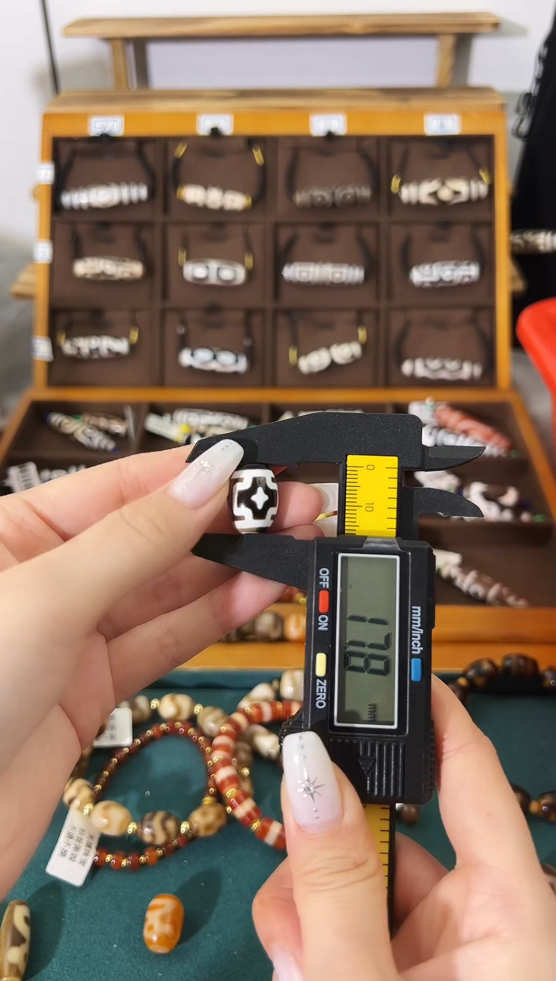 玛瑙/玉髓（覆膜）颈饰合金41微瑕