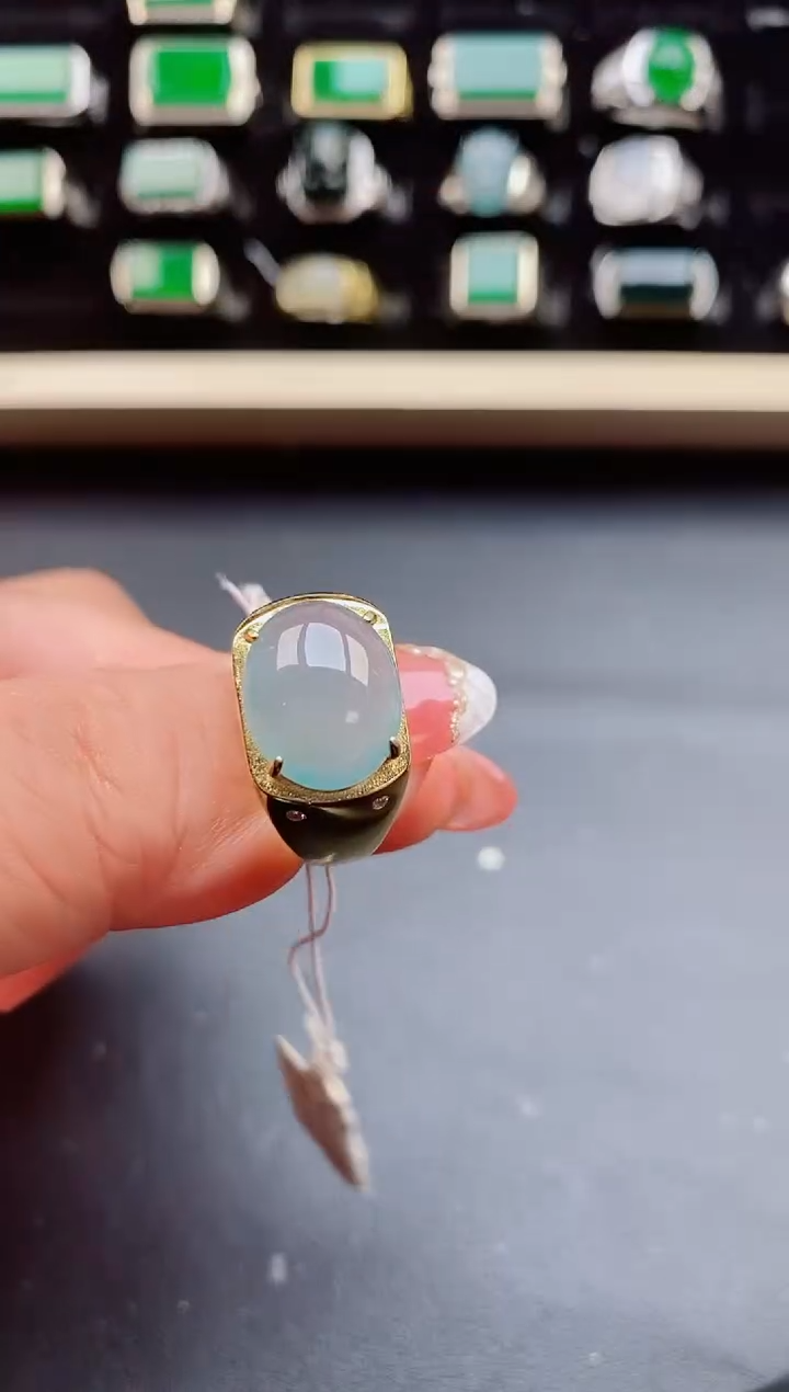 【闪购商品】翡翠戒指银S925镶嵌85500