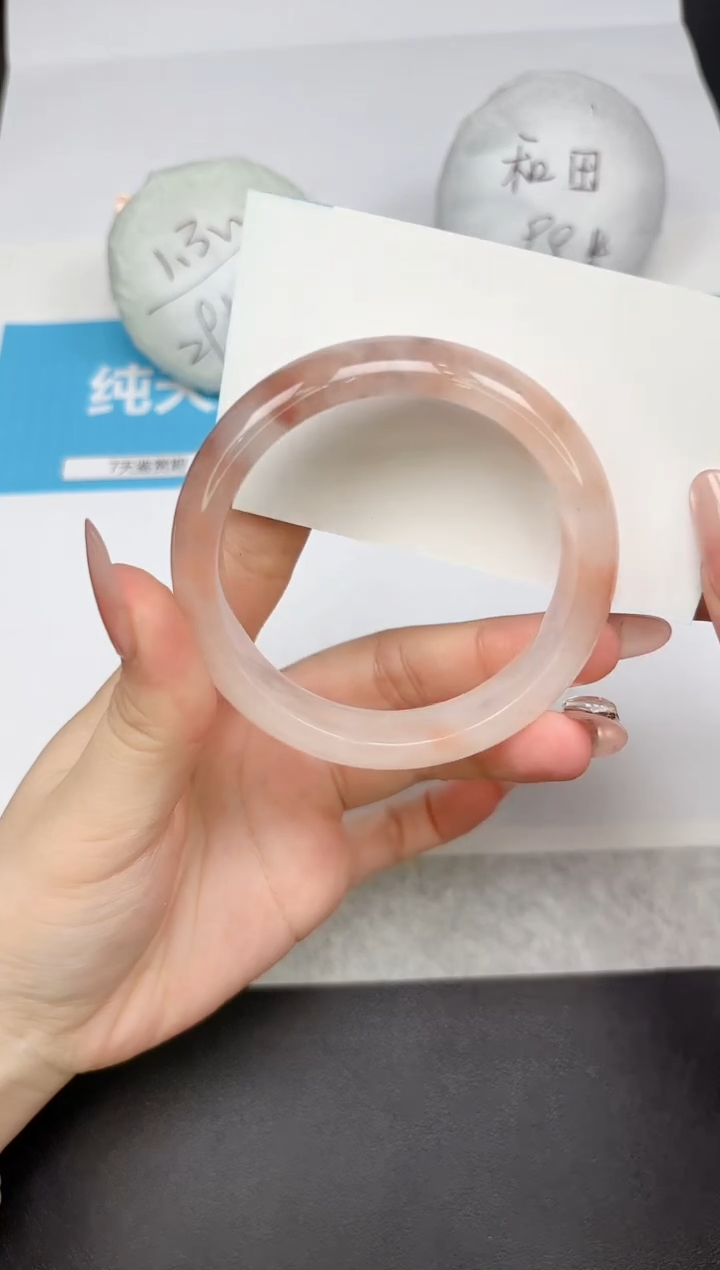 【闪购商品】石英质玉手镯未镶嵌82-59