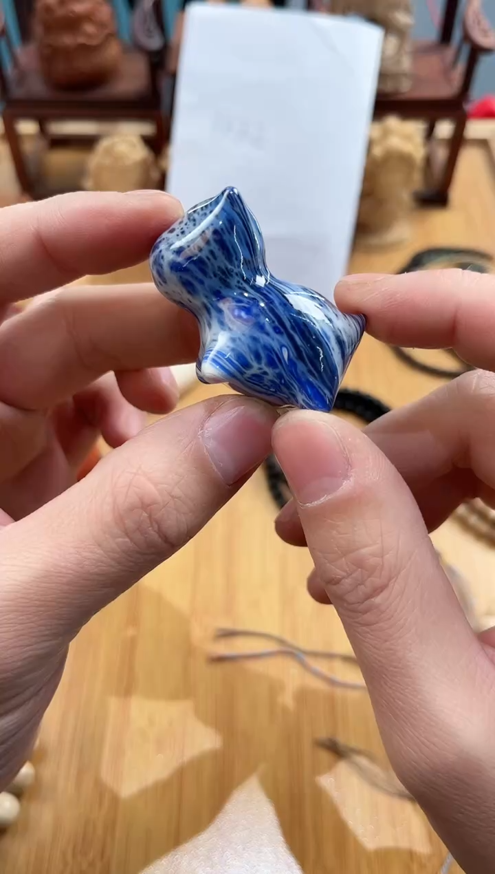 【闪购商品】大漆漂漆奶蓝色小奶狗（多样性发一）