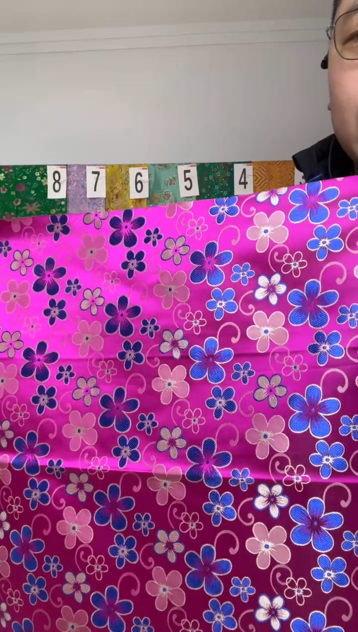 混纺满18元包邮.两单连裁.宽.长70.50