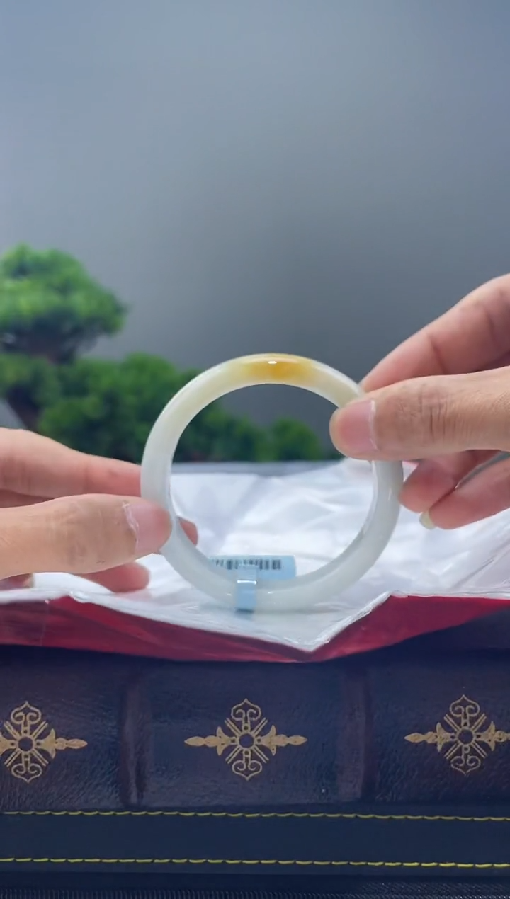 【闪购商品】翡翠手镯未镶嵌3手镯