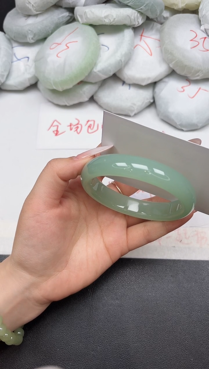 东凌女款手镯A307/62.1