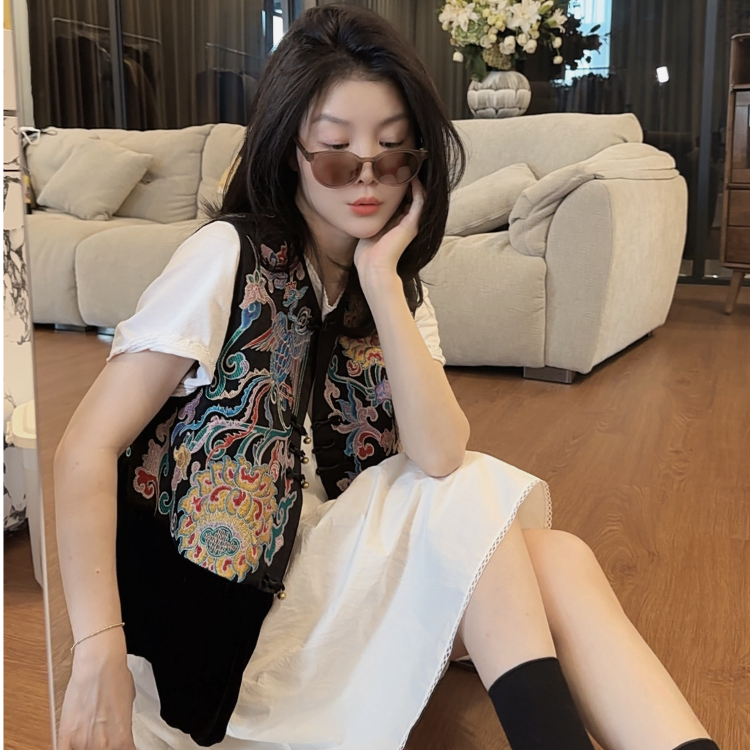 【悦悦专属】重工国风刺绣盘扣拼接丝绒马甲Y845