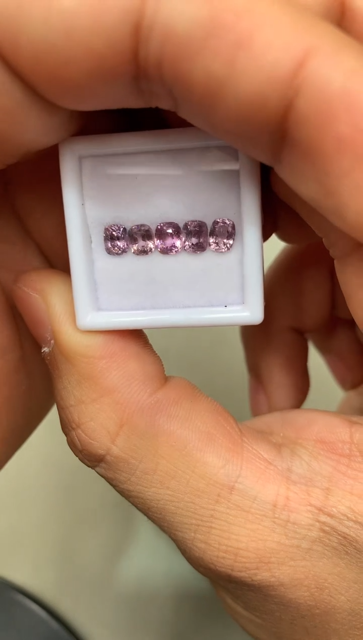 【闪购商品】定制尖晶石裸石未镶嵌枕型 一盒5/P 2.30ct