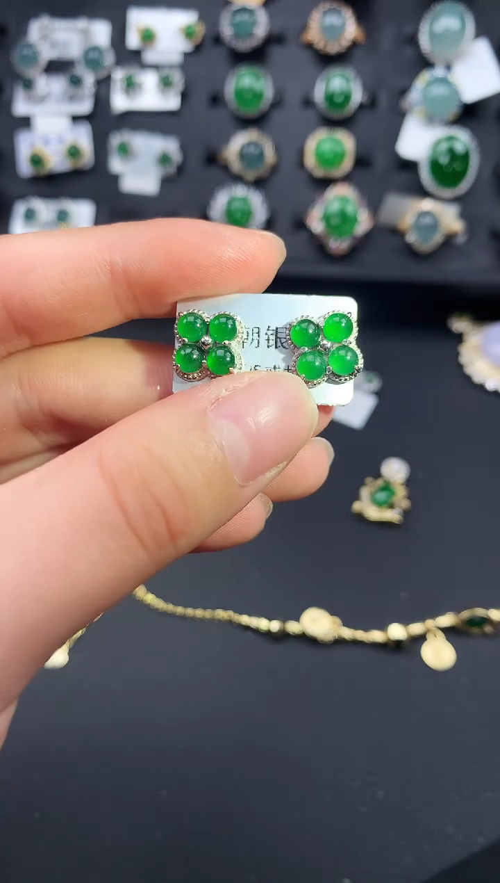 【闪购商品】翡翠戒指银S925镶嵌63141