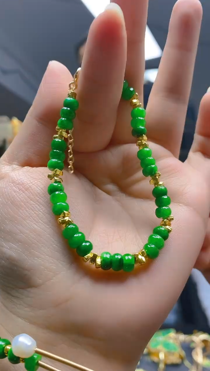 【闪购商品】翡翠耳饰合金37翡翠手链