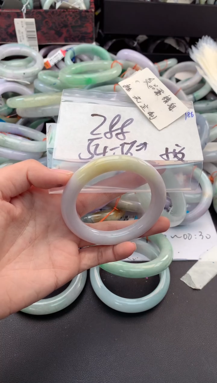 【闪购商品】定制翡翠未镶嵌毛货需精细抛光+多人