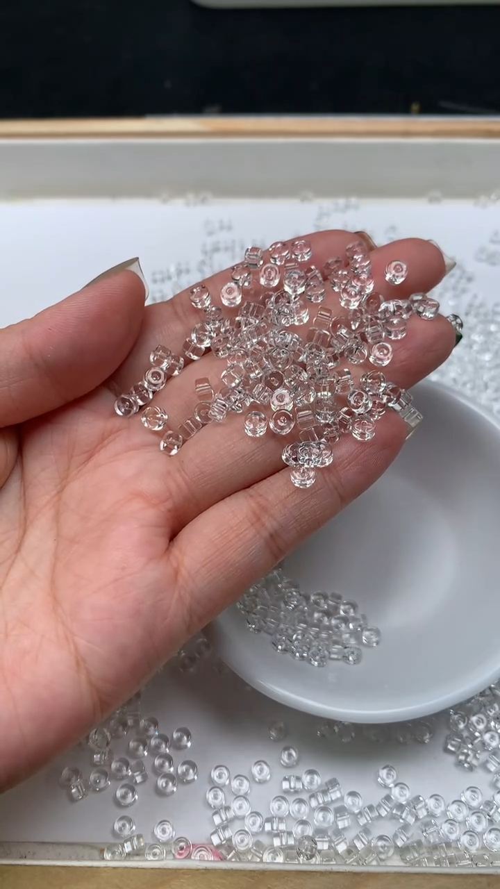 未镶嵌珠宝半成品水晶E756白水晶直切 3*4mm 60个8.8元