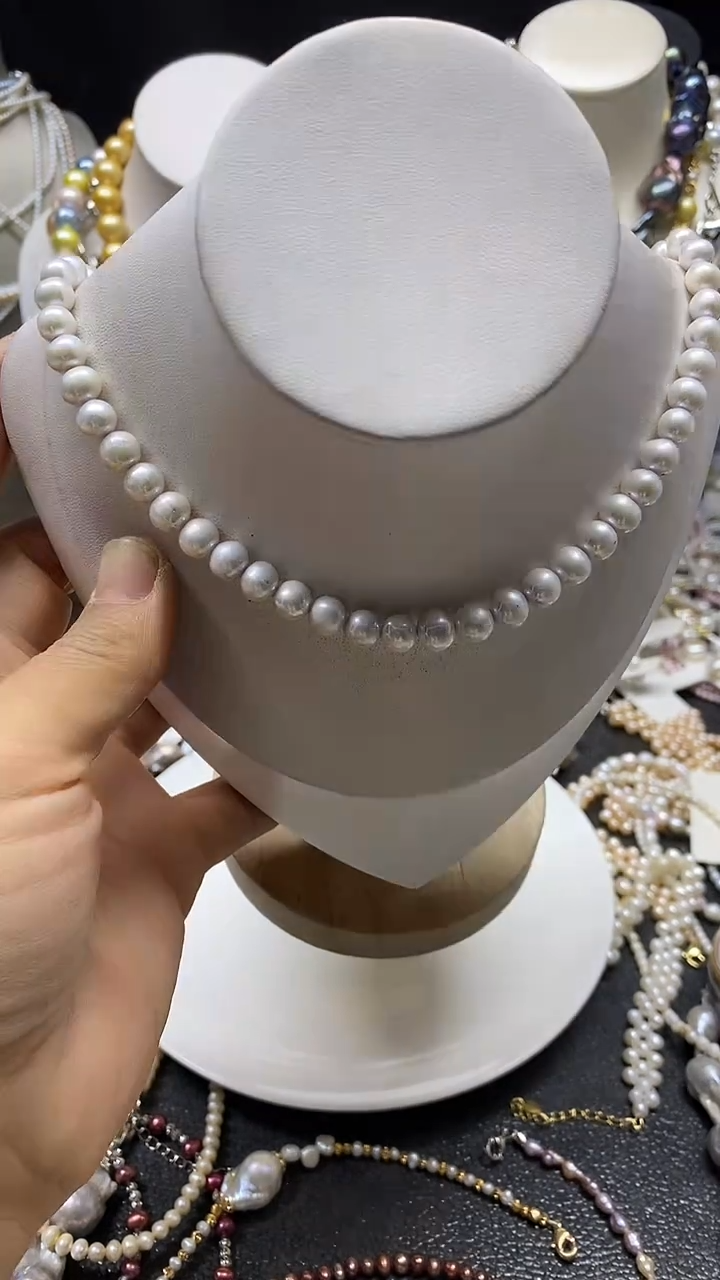 颈饰未镶嵌淡水珍珠多人