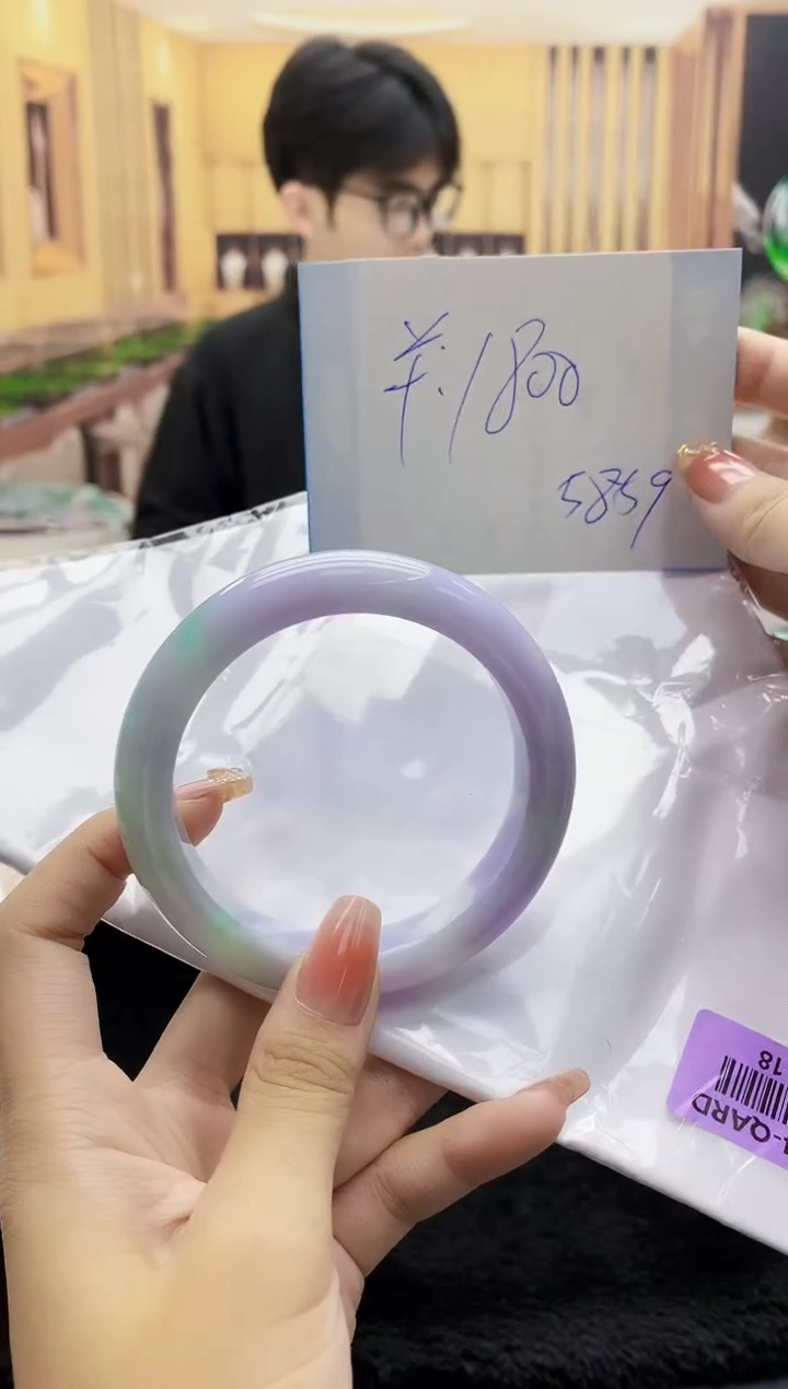 【闪购商品】翡翠手镯未镶嵌   H86-18