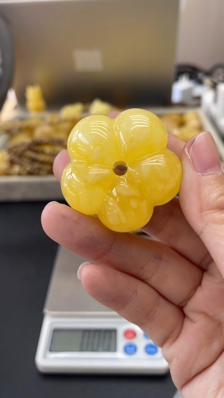 琥珀未镶嵌珠宝奇石青****e1158