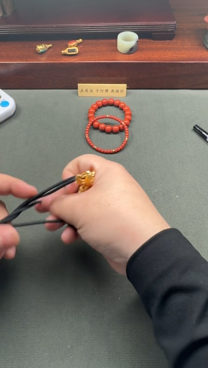 【闪购商品】玛瑙/玉髓配饰配饰18K金镶嵌配饰配饰