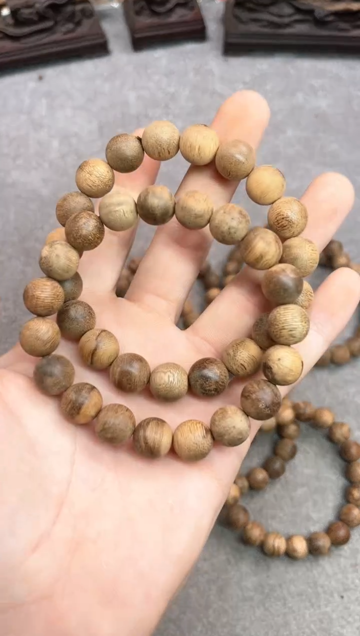 【闪购商品】沉香手串63号老惠安多样性发货1条